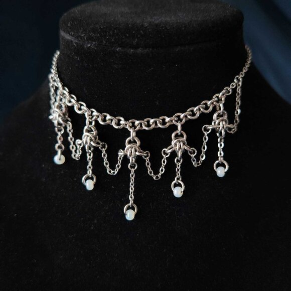 Victorian fairy princess chandelier necklace with a small silver chain - Picture 10 of 10